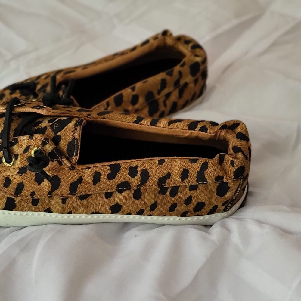 Women's Sperry Flats Shoes